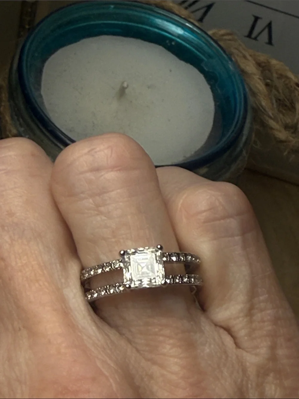 GRA CERTIFIED MOISSANITE DIAMOND 1CT silver baked band NEW